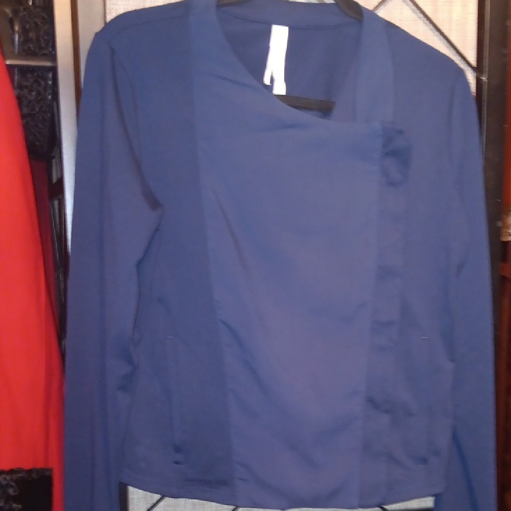 Elegant Navy Women's Blazer